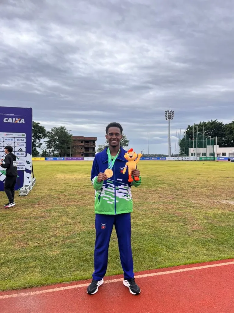 Atleta de Apucarana conquista título brasileiro nos Jogos da Juventude